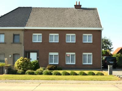 Huis Baaigemstraat 233  9890 Gavere